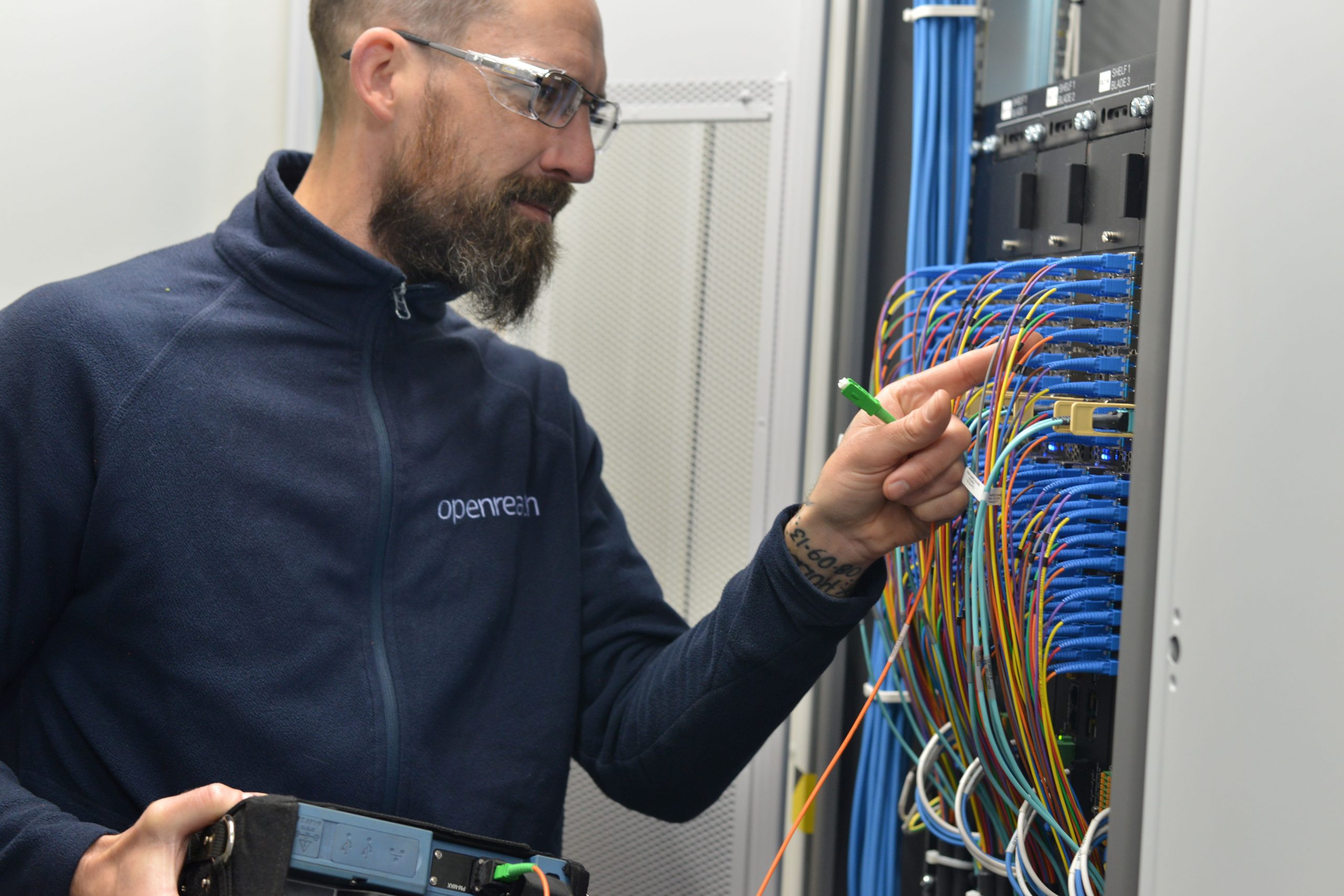 Fiber technician